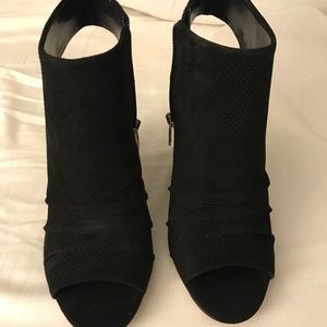 Vince Camuto booties